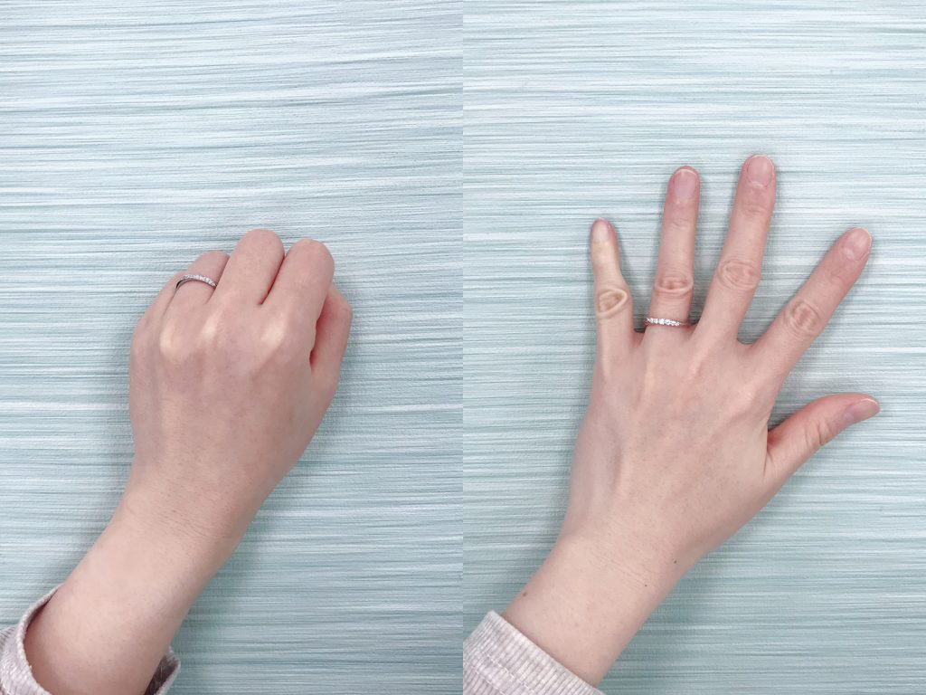 試戴戒指時可以做出握拳、張開手指等動作，來檢查戒指是否太緊或是太鬆