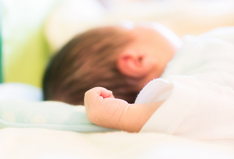 戒枕可作為新生兒的第一個枕頭。