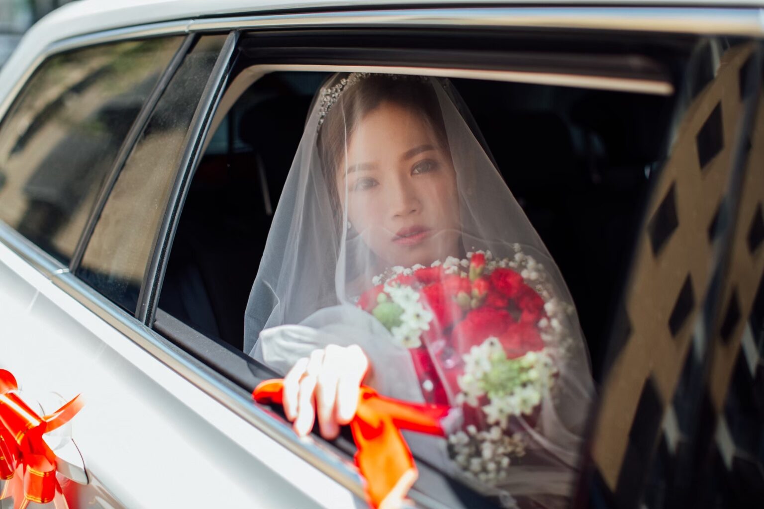 紅包金額總整理:訂婚、結婚謝禮紅包怎麼包?流程與金額詳解