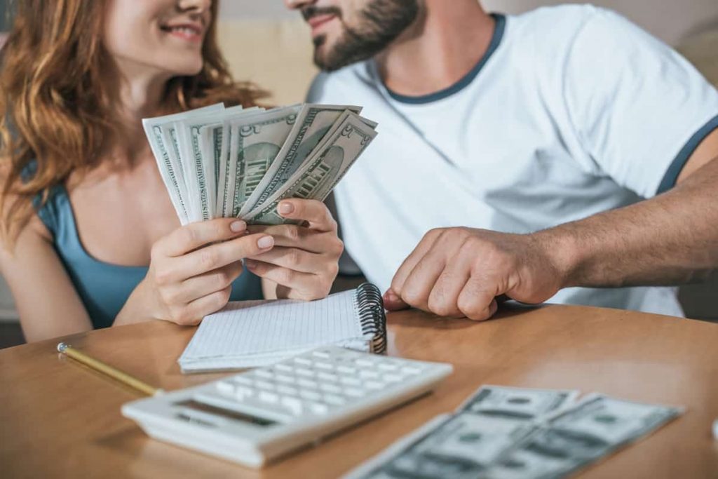 肯定有不少新人納悶:「結婚費用誰出、怎麼分擔才合理?」。