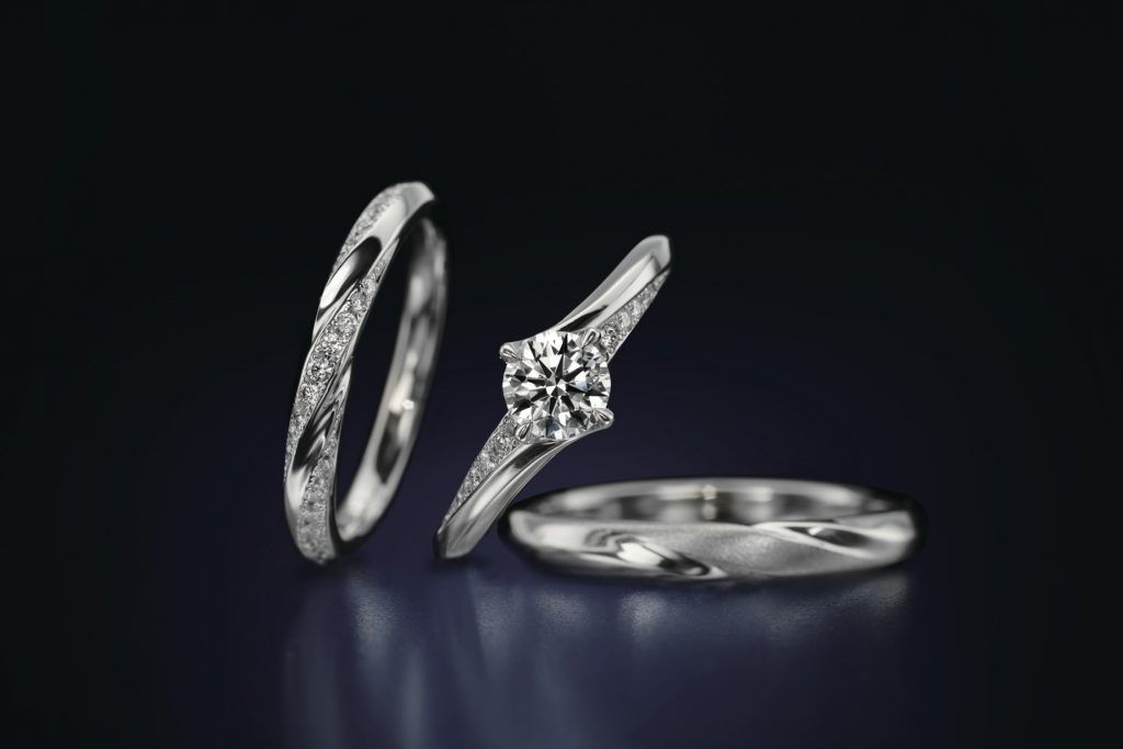 結婚對戒推薦款式7:Chance Éternelle(EXELCO DIAMOND)
